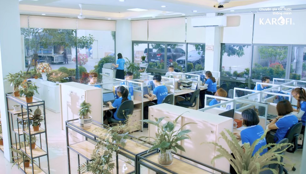 nhân viên chuyên nghiệp
